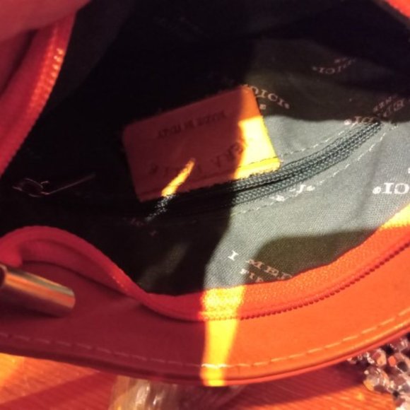 Tiny Bucket Leather Purse by I Medici - Picture 9 of 15